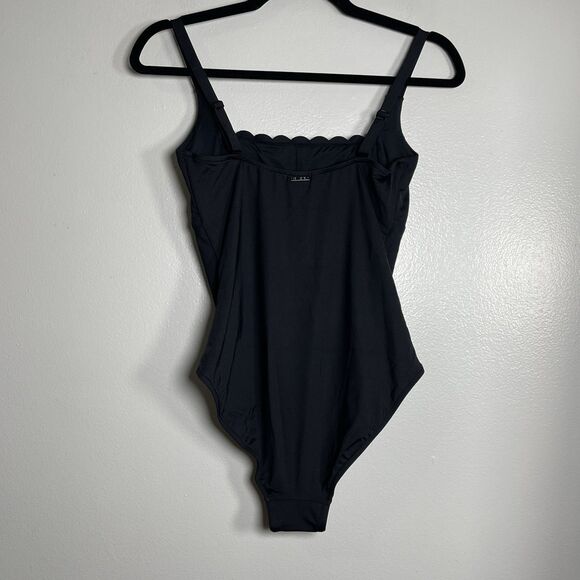 SEA LEVEL SWIM Australia One Piece Swimsuit Size 6 Black NEW Modern Scalloped - Picture 3 of 6
